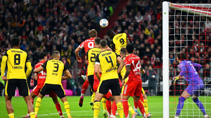 Bundesliqa: "Bavariya" "Borussiya Dortmund"u məğlub etdi 