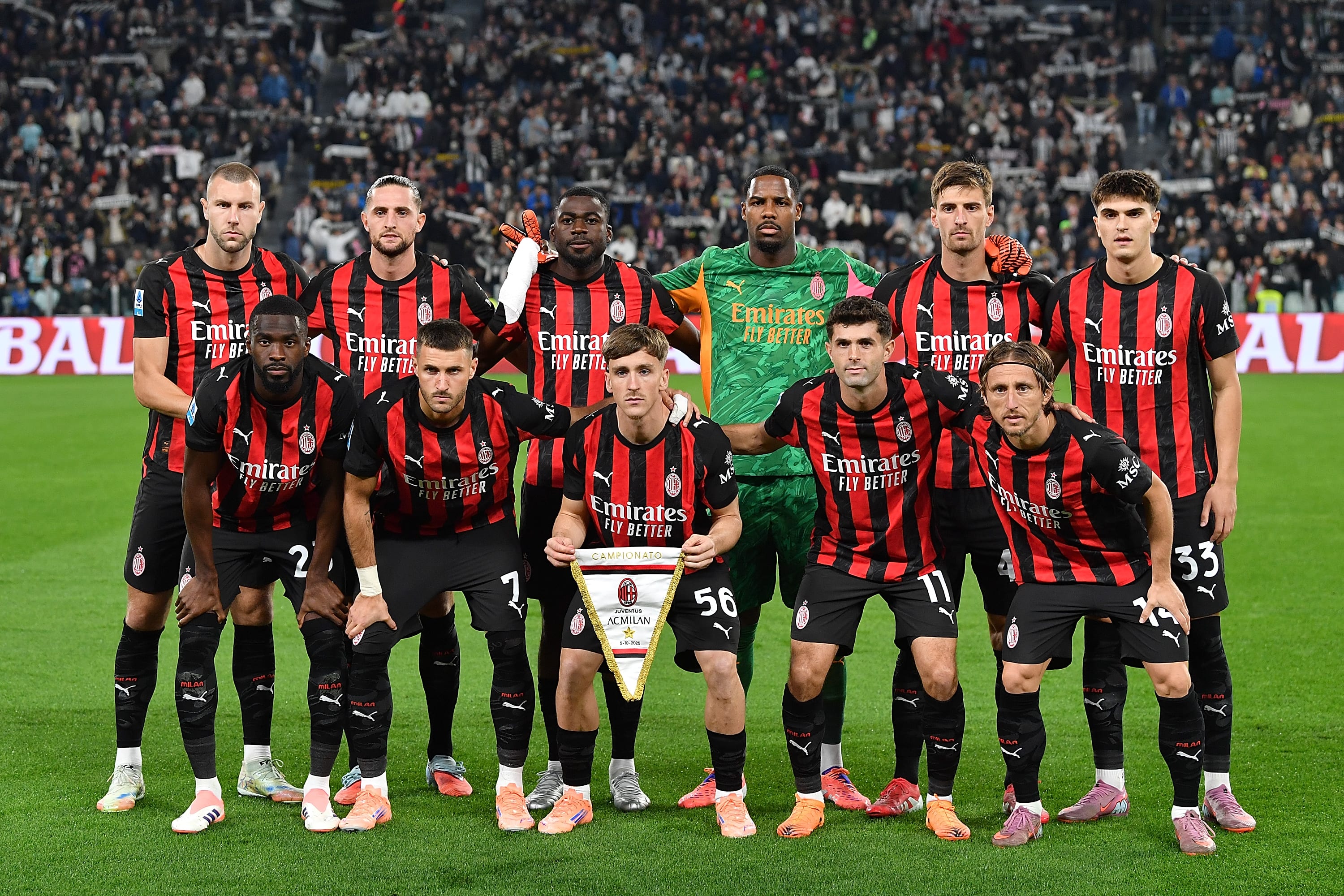 "Milan" 2023/24 mövsümündən sonra ilk dəfə A Seriyasında liderliyə yüksəlib 