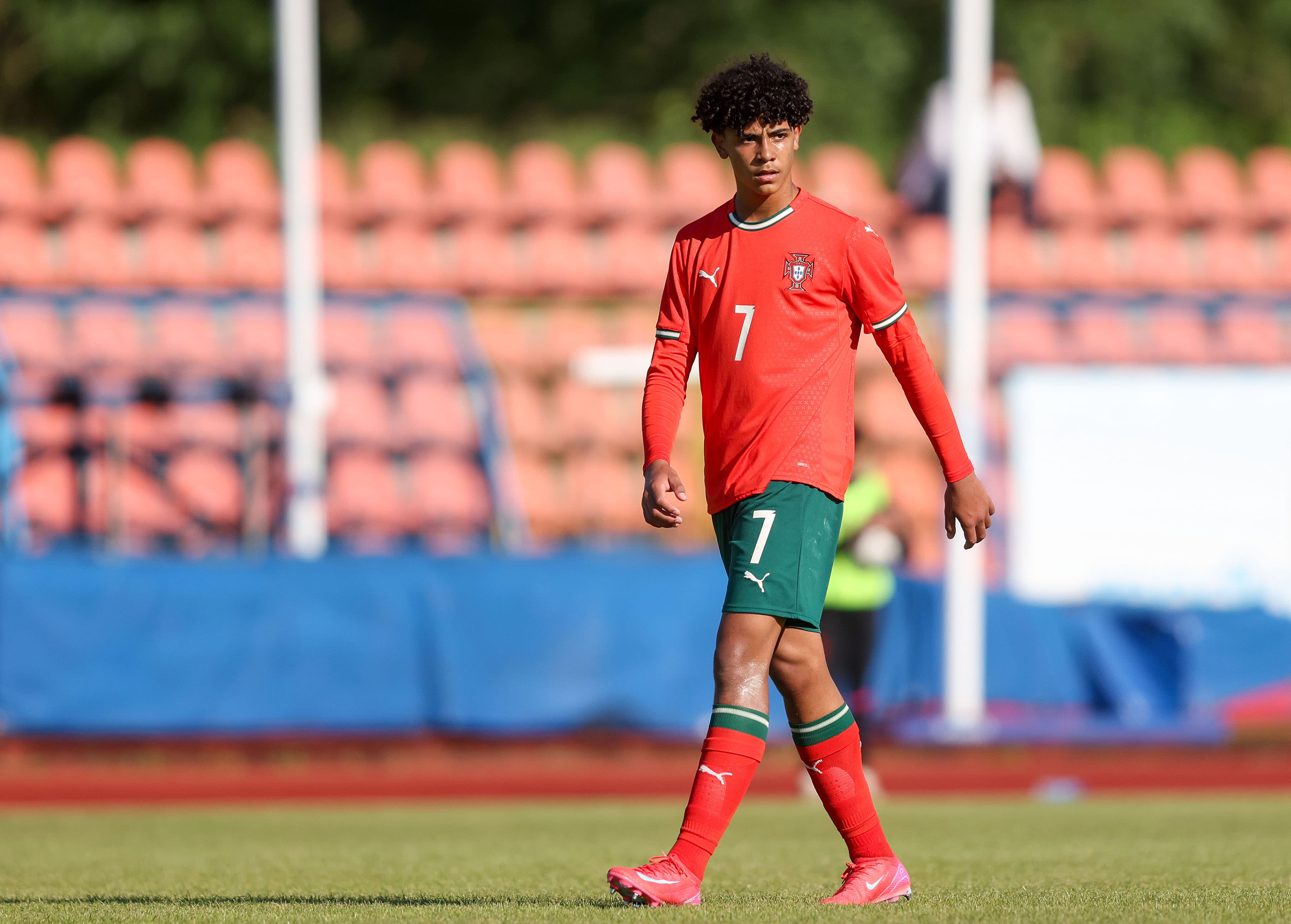 Ronaldonun oğlu Portuqaliyanın U-16 komandasına çağırılıb