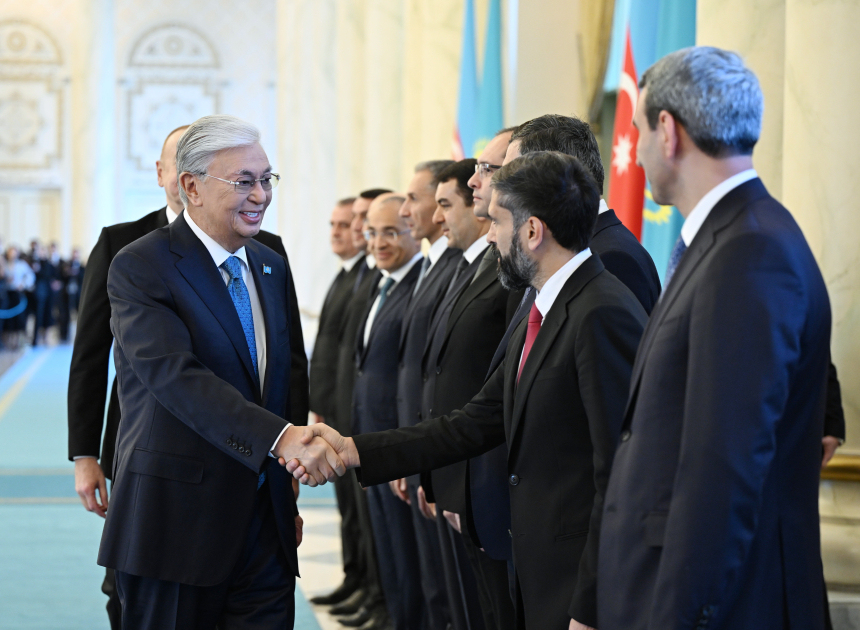 Azərbaycan Prezidentinin Astanada rəsmi qarşılanma mərasimi keçirilib - YENİLƏNİB - Şəkil 9