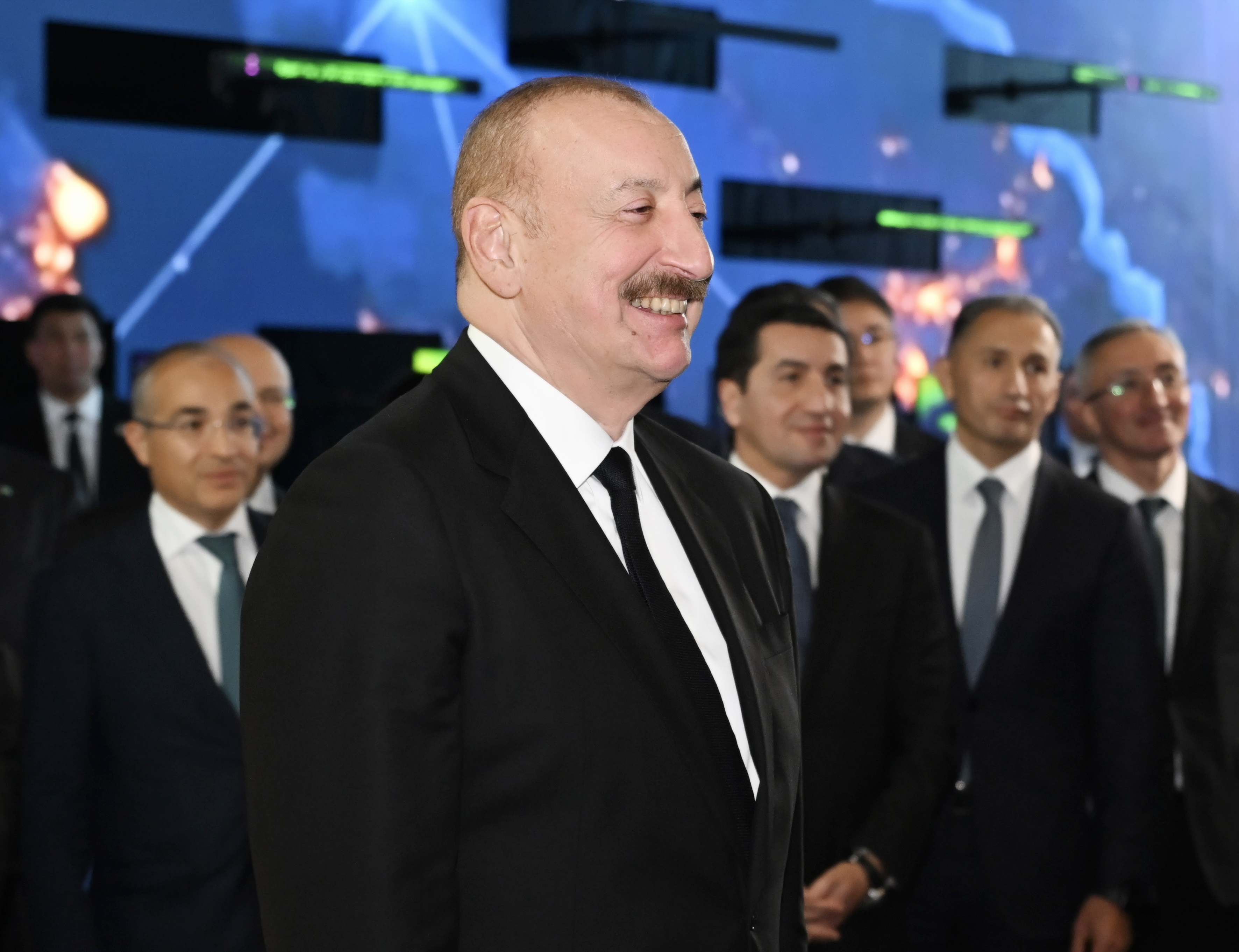 İlham Əliyev və Tokayev Astanada “Alem.ai” Beynəlxalq Süni İntellekt Mərkəzində olublar - Şəkil 20