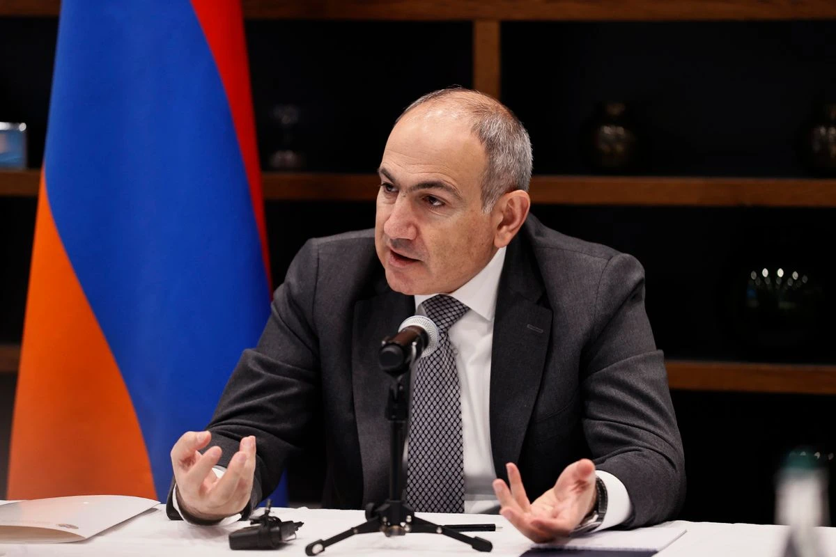 Paşinyan: Ermənistan Türkiyə-Azərbaycan yük tranzitinə hazırdır