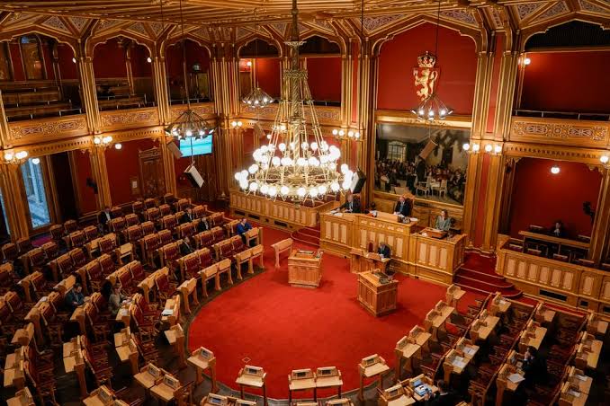 Norveçdə 2010-cu ildən bəri ilk dəfə parlament qapalı iclas keçirəcək