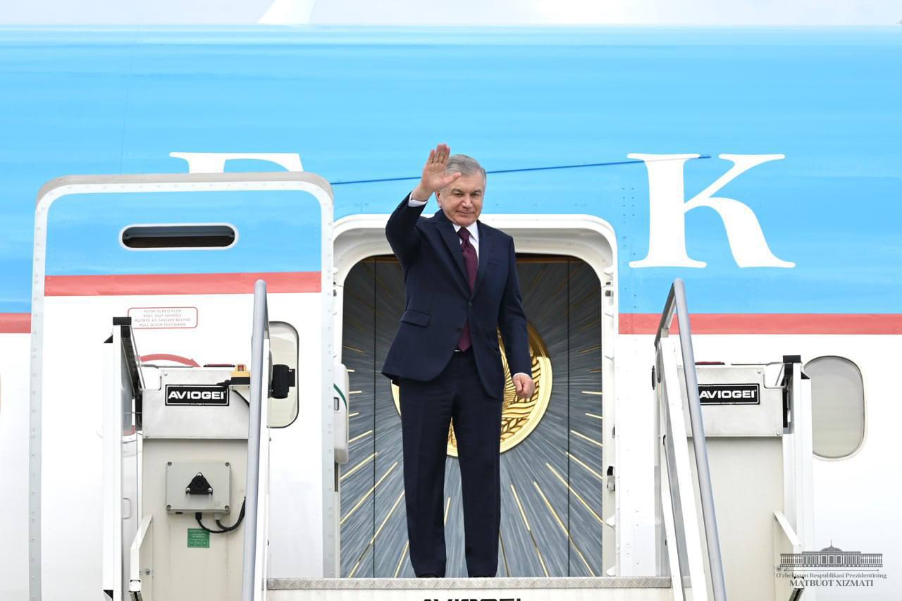 Şavkat Mirziyoyev Brüsselə rəsmi səfərə yola düşüb
