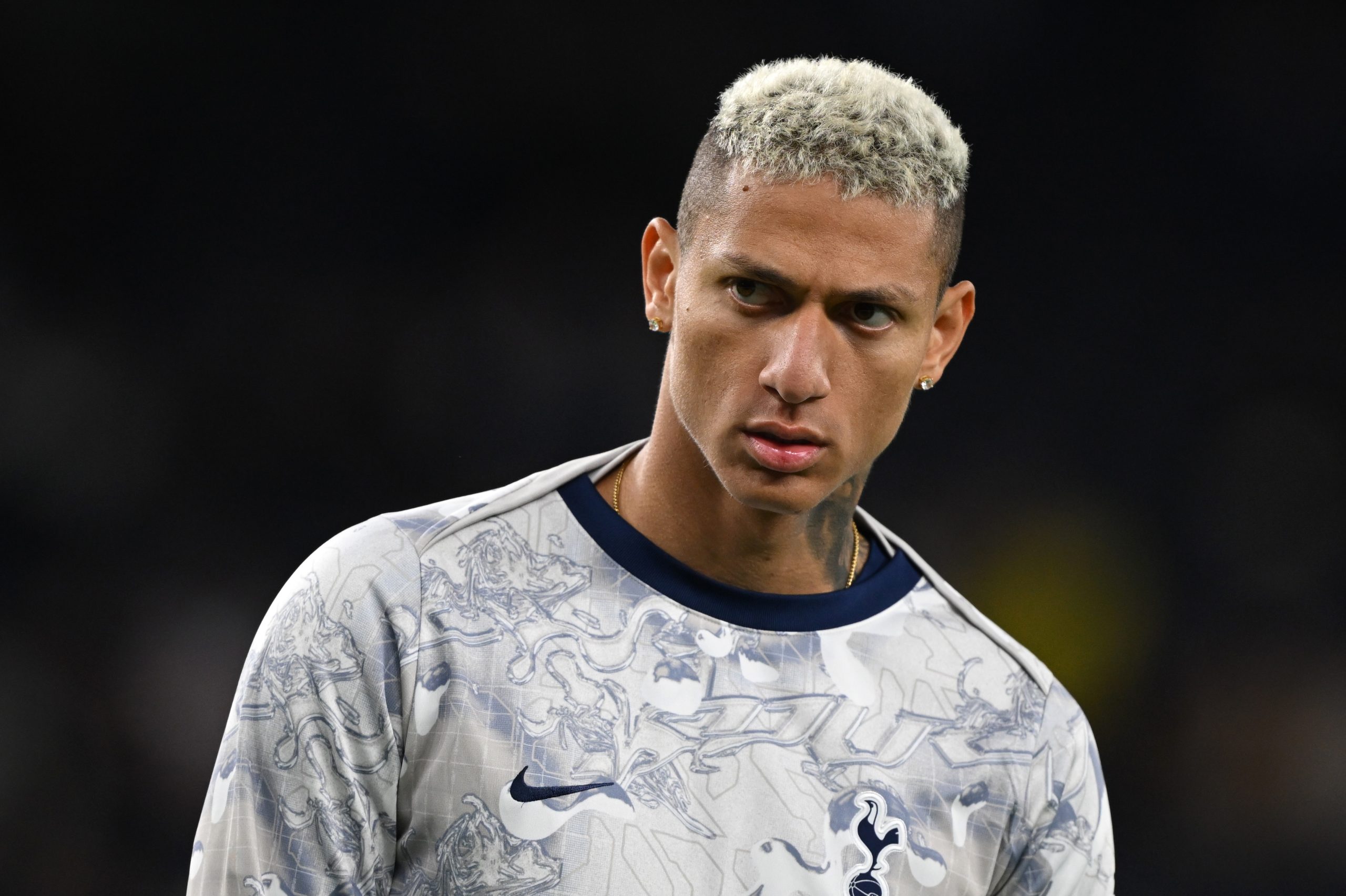 "Everton" Riçarlisonu yenidən transfer etməyə hazırlaşır