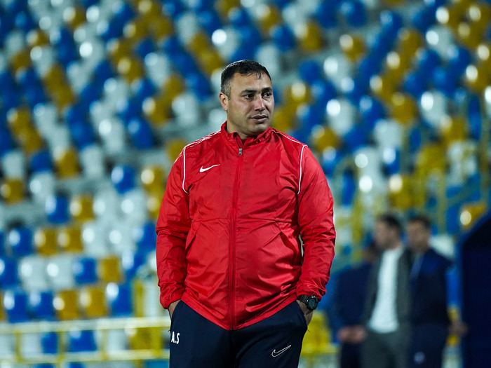 Azərbaycan millisinin baş məşqçisi: “Xarakter göstərən komandamıza təşəkkür edirəm”