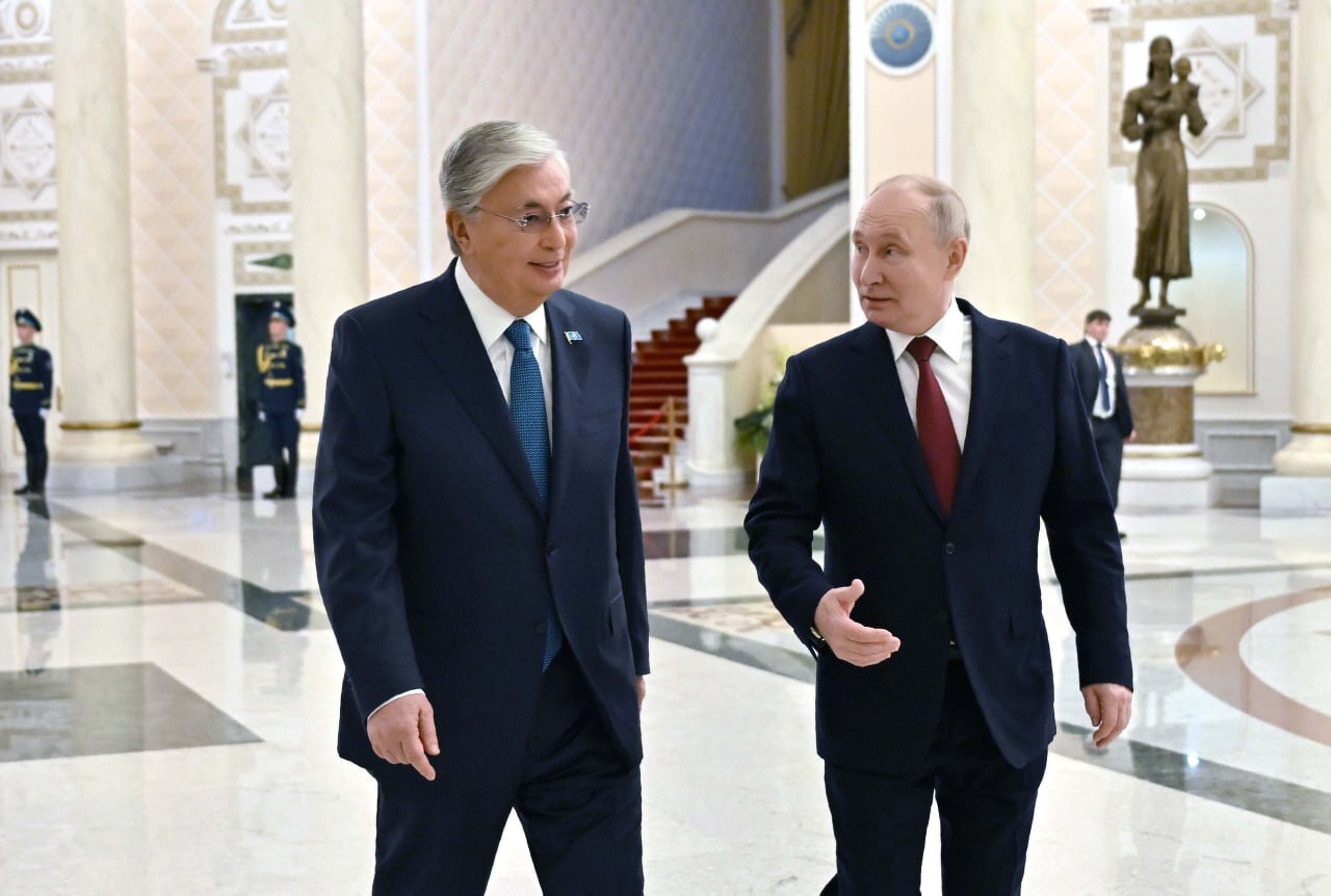 Tokayev Putinlə telefon danışığı aparıb