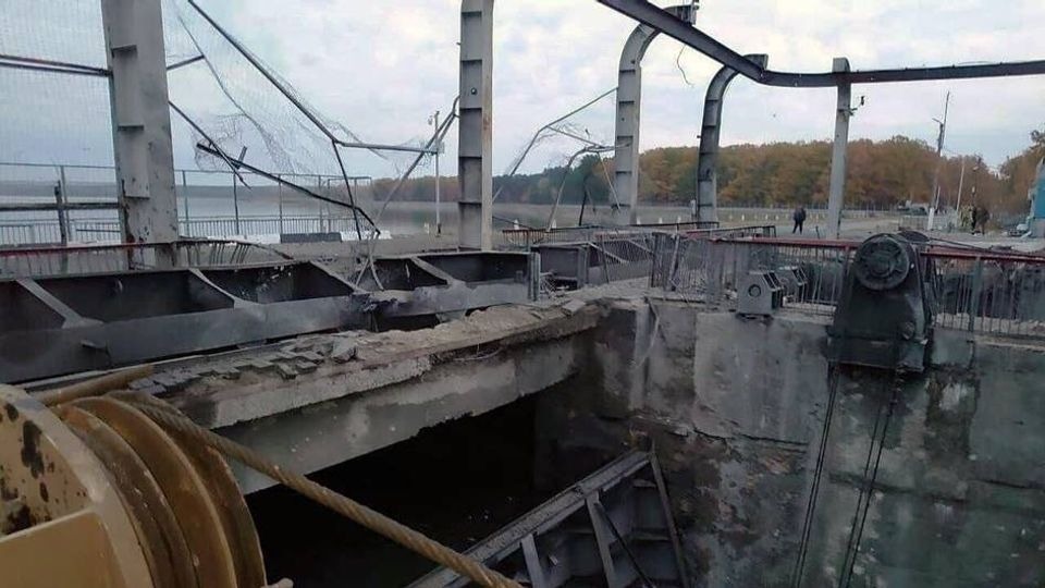 Ukrayna Rusiyanın su anbarına zərbə endirib