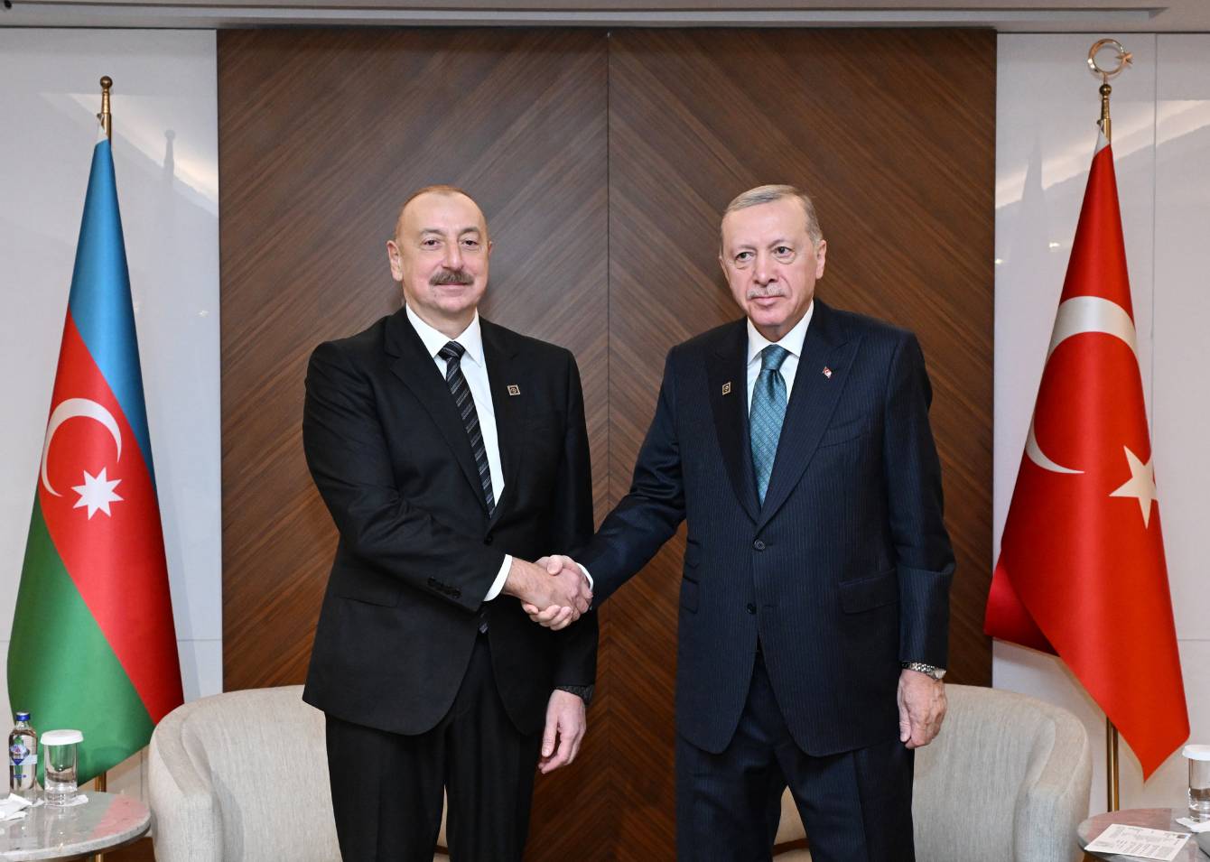 Azərbaycan və Türkiyə prezidentləri "Avropa Siyasi Birliyi"nin sammiti üçün İrəvana dəvət olunublar