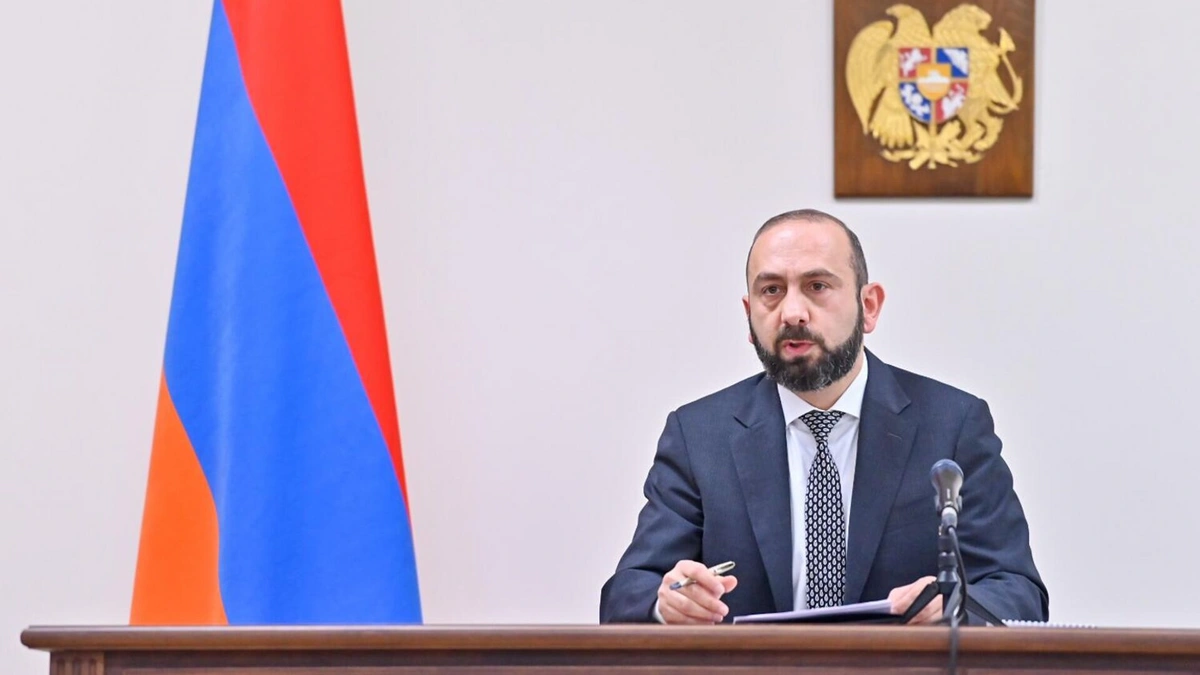 Mirzoyan: Ermənistan “3+3” platformasının növbəti görüşü ilə bağlı Azərbaycanla dialoq aparır