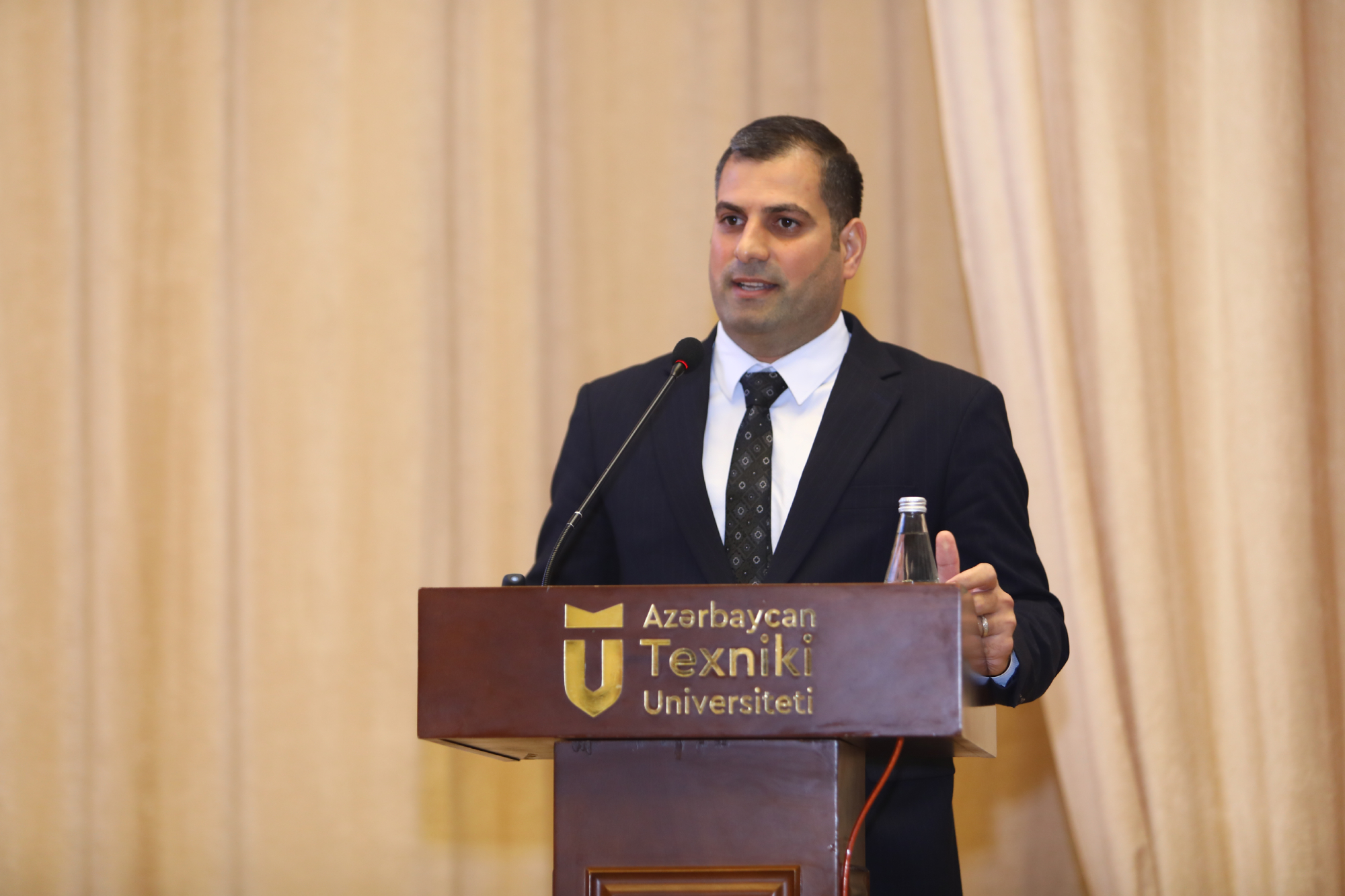 “Ali təhsil müəssisələrinə tələbə qəbulu: təhlil və proqnozlaşdırma” mövzusunda müzakirələr keçirilib - Şəkil 8