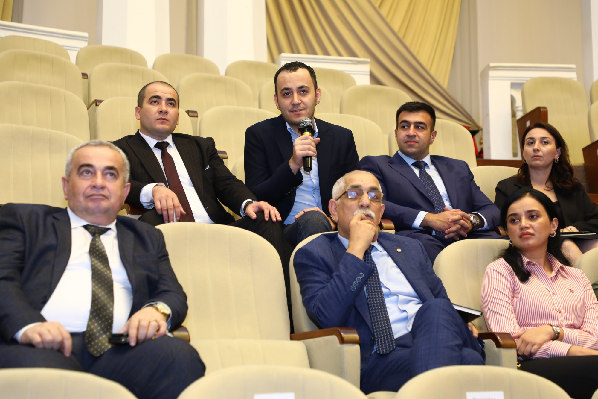 “Ali təhsil müəssisələrinə tələbə qəbulu: təhlil və proqnozlaşdırma” mövzusunda müzakirələr keçirilib - Şəkil 17