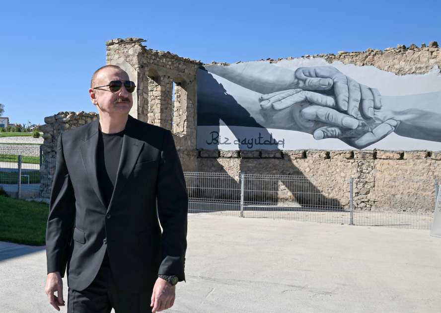 İlham Əliyev Cəbrayıl rayonunun Horovlu kəndinin birinci mərhələsinin açılışında iştirak edib - Şəkil 7
