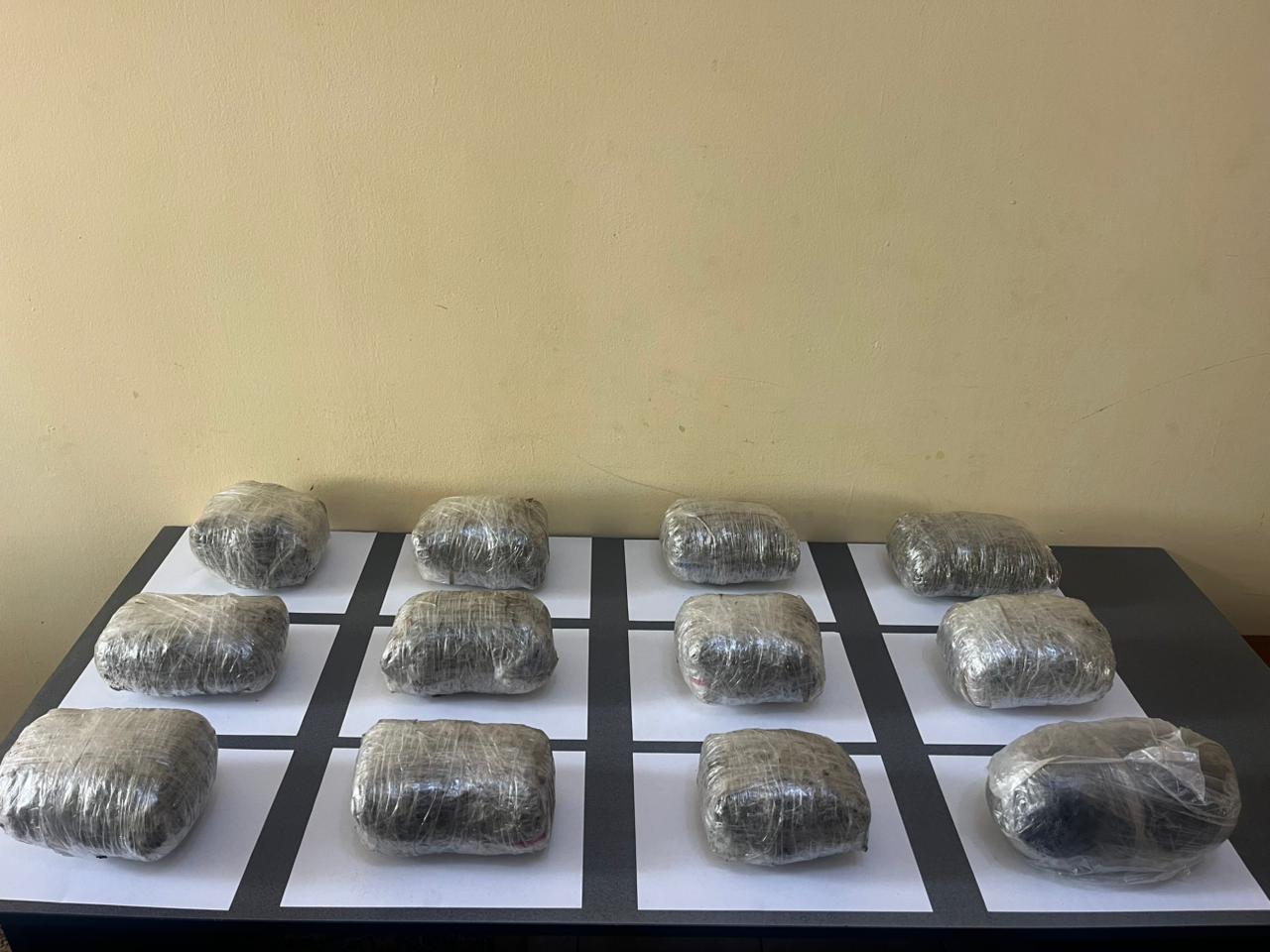 Külli miqdarda narkotik vasitənin ölkə ərazisinə keçirilməsinin qarşısı alınıb