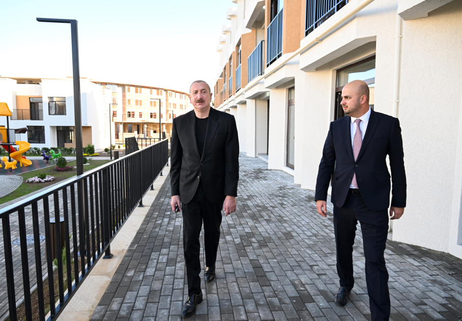 Prezident İlham Əliyev Zəngilan şəhərində 104 mənzilli yaşayış kompleksində görülmüş işlərlə tanış olub - Şəkil 2