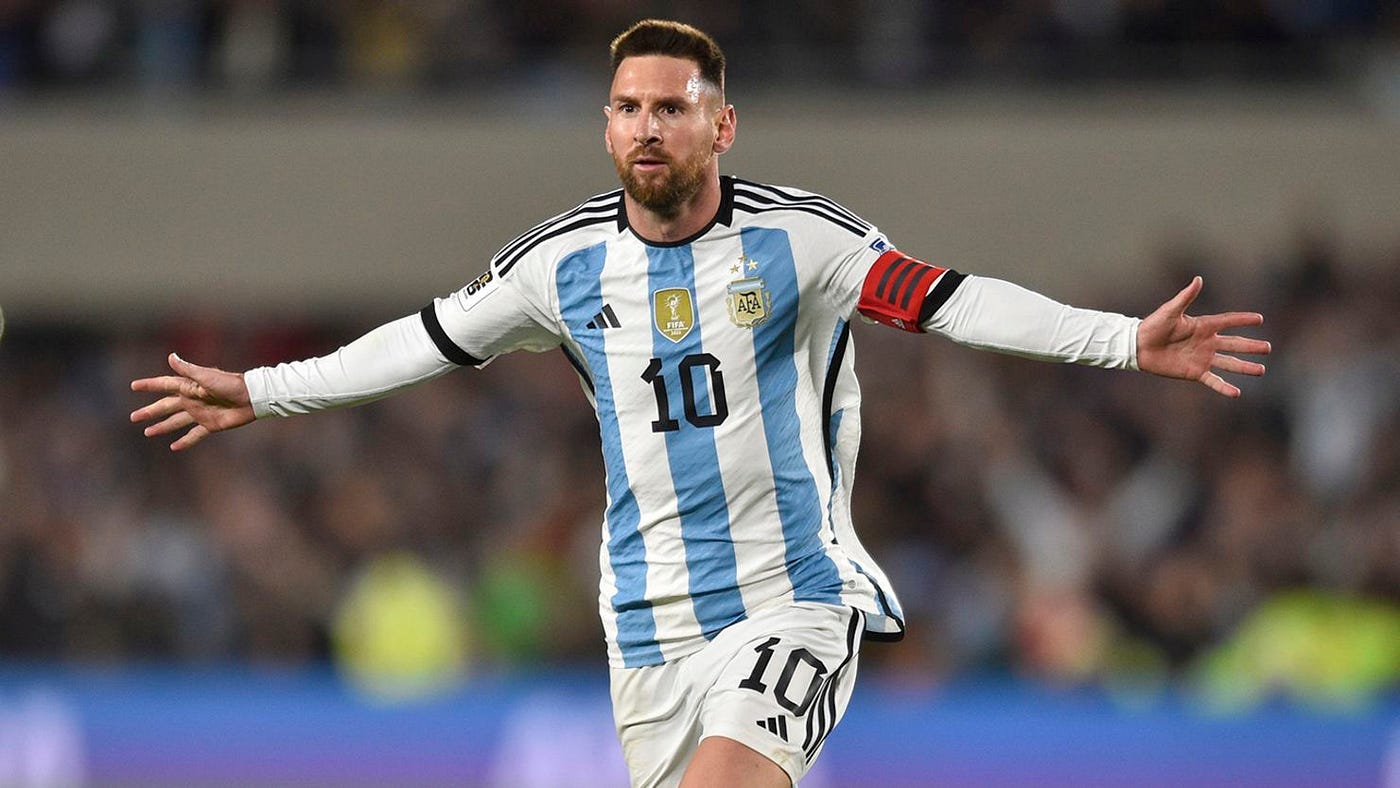 Messi müxtəlif idman növlərindən olan kumirlərinin adını çəkib
