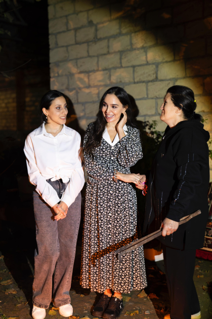 Leyla Əliyeva Qəbələdə “Gənc arıçı” layihəsinin iştirakçısı ilə görüşüb - Şəkil 8