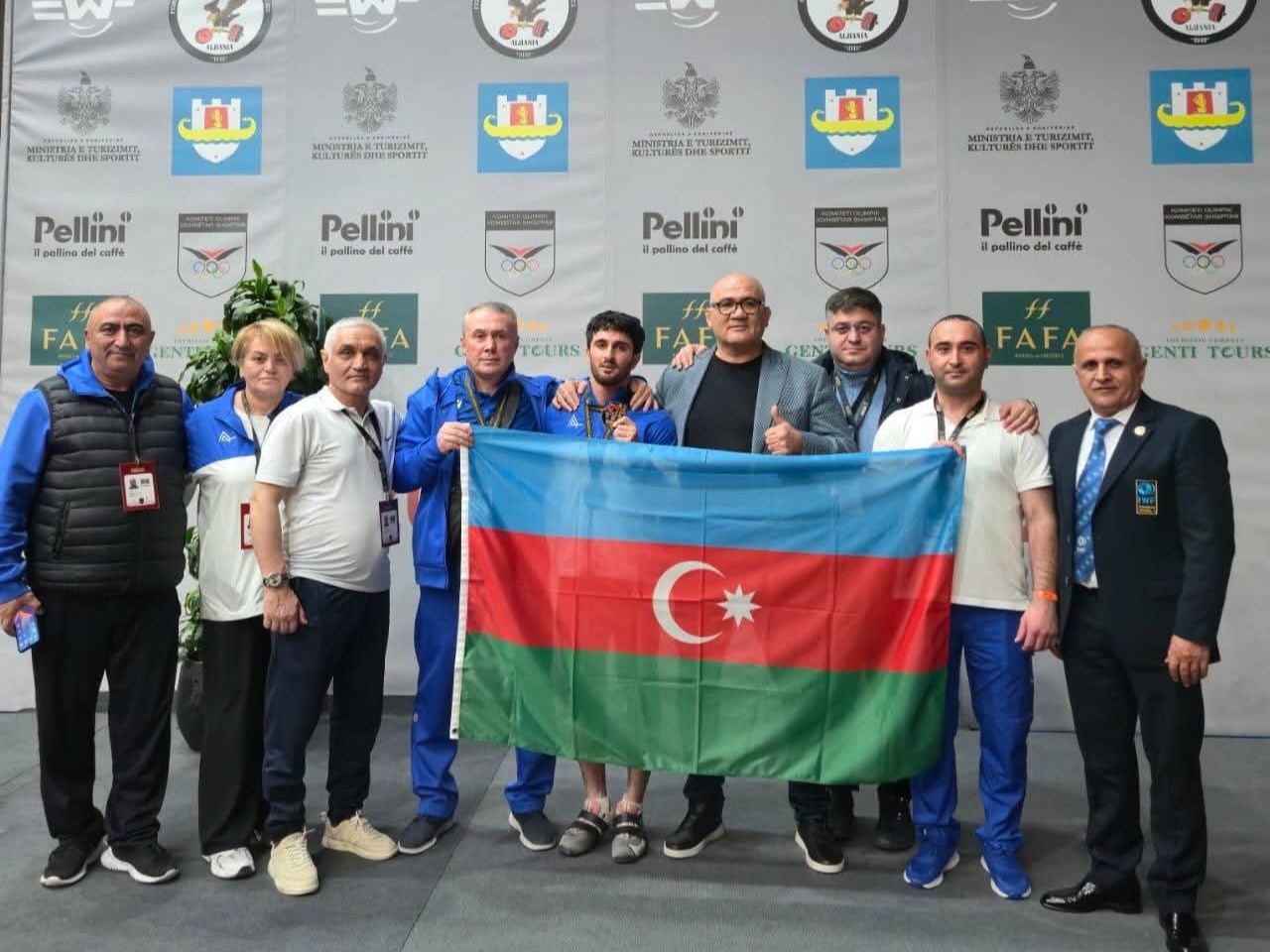 Azərbaycan idmançısı Avropa birinciliyində 3 gümüş medal qazandı 