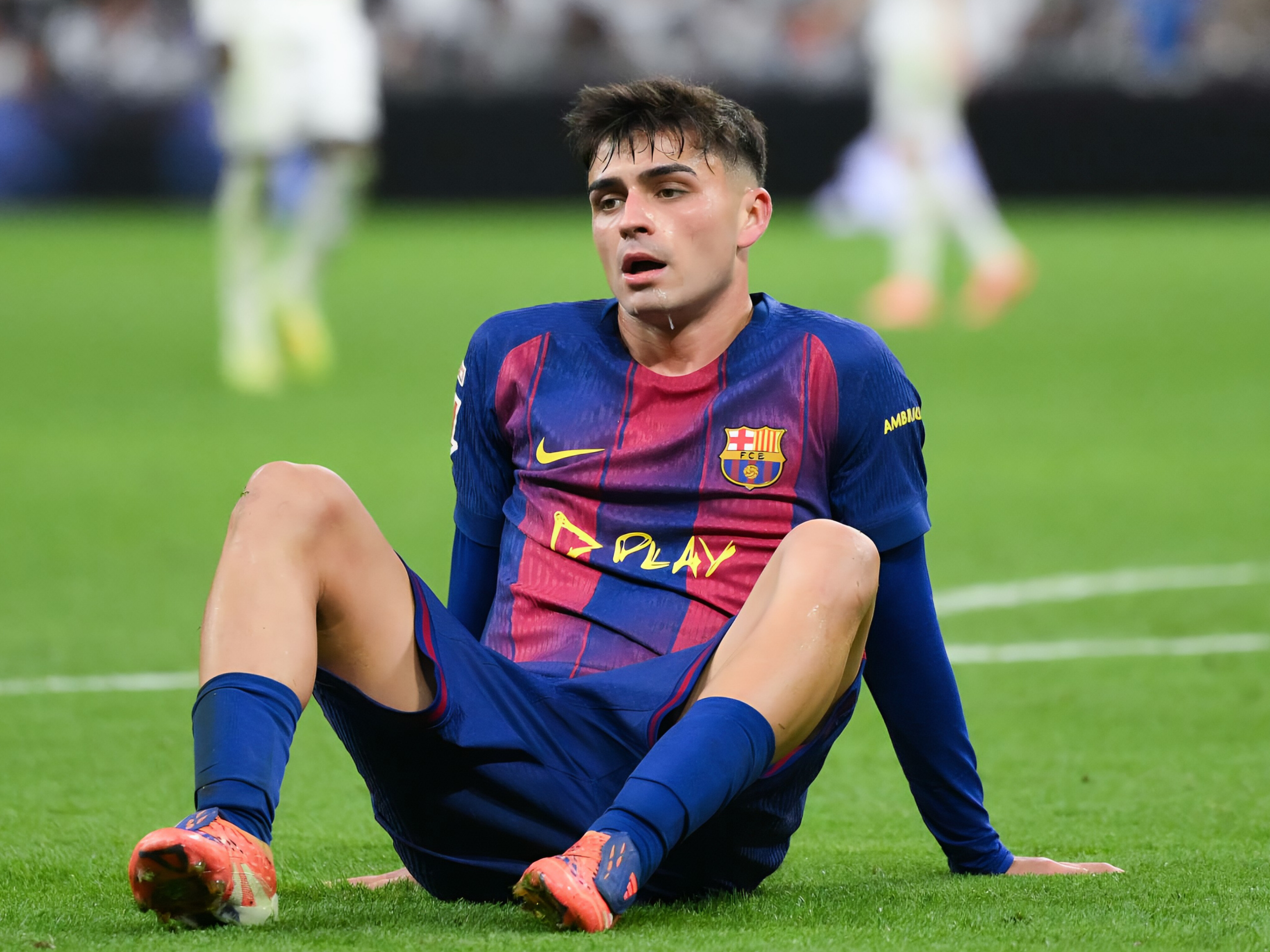 "Barselona"nın yarımmüdafiəçisi 6 həftəlik sıradan çıxdı 