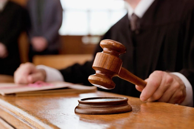 Sabiq baş direktor və müavininə hökm oxunub