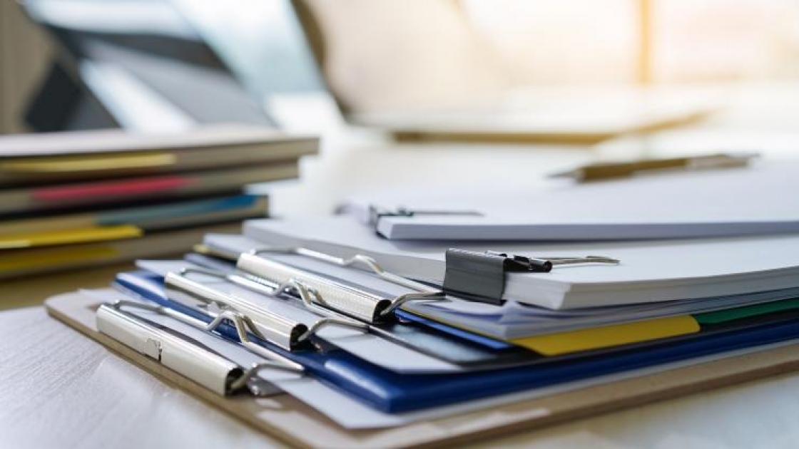 "Dövlət xidmətləri haqqında" yeni qanun layihəsi son oxunuşda qəbul edilib