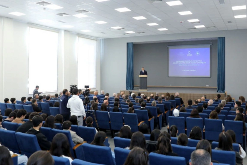 Qarabağ Universitetində konfrans keçirilib - Şəkil 1