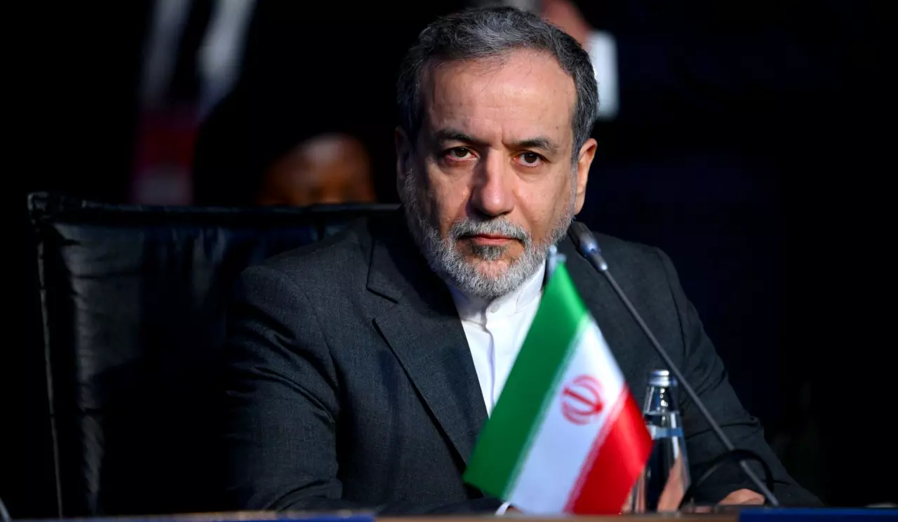 Abbas Əraqçi: "İran uranın zənginləşdirilməsini davam etdirəcək"