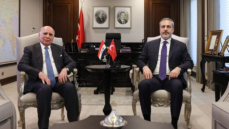 Hakan Fidan iraqlı həmkarı ilə görüşüb