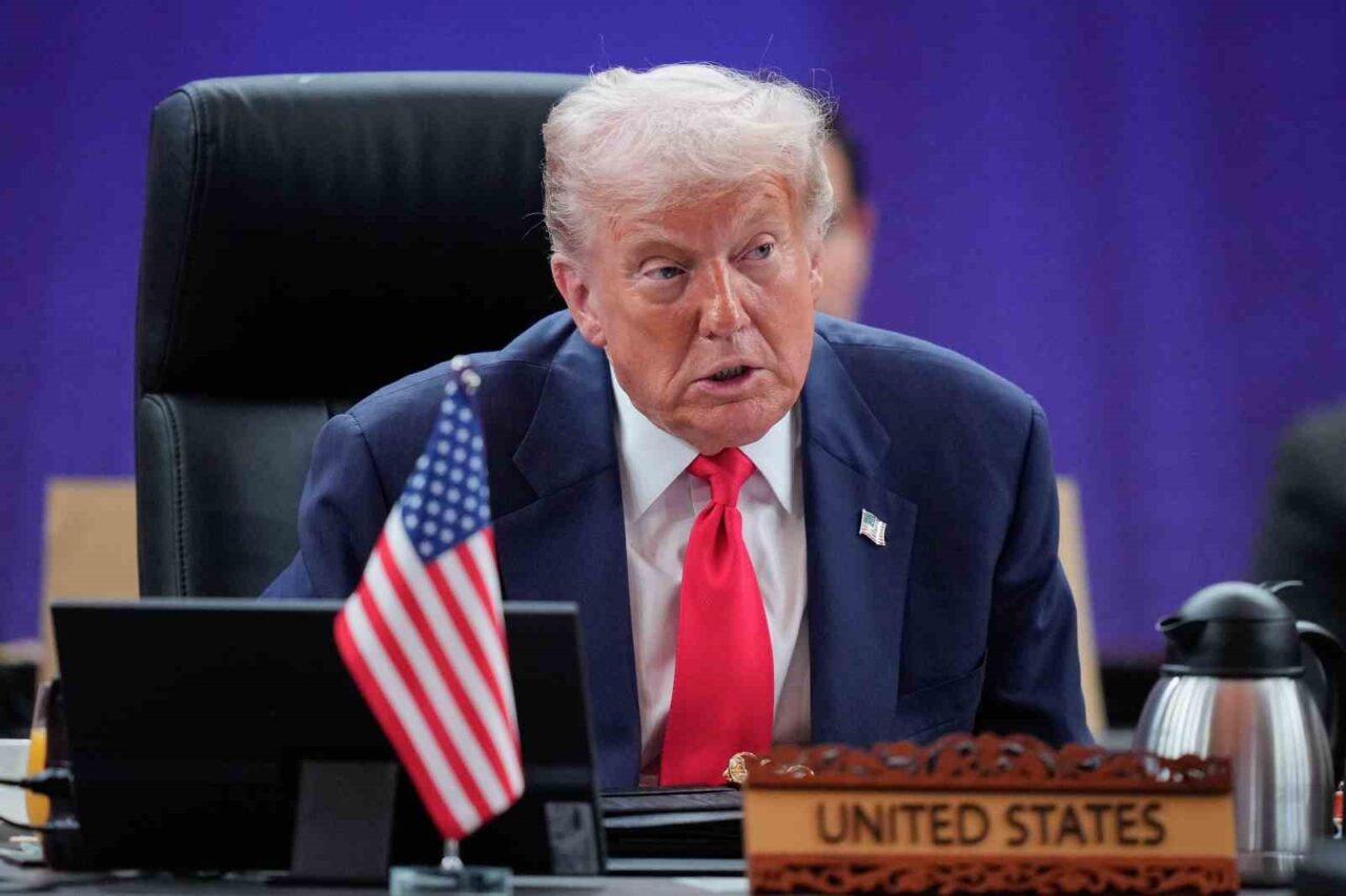 Tramp Rusiya, Çin və Şimali Koreyanı gizli nüvə silahı sınaqları keçirməkdə ittiham edib