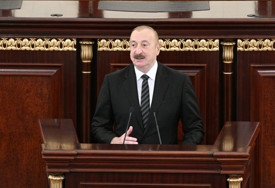 Prezident: Əminəm ki, Azərbaycan alimləri bundan sonra da ölkəmizin uğurlu inkişafına öz töhfələrini verəcəklər