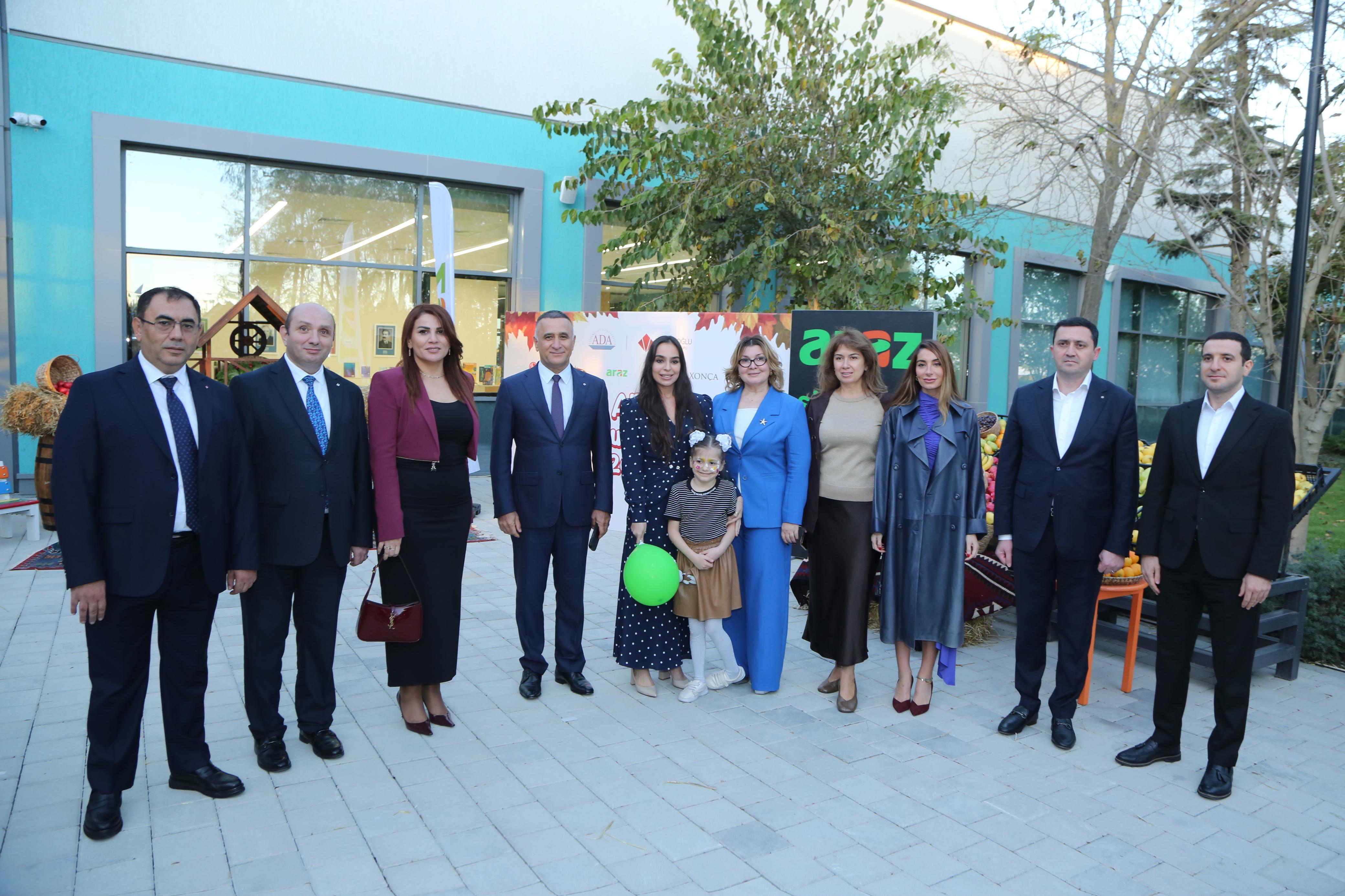 “OBA” marketlər şəbəkəsi ADA İbtidai Məktəbində keçirilən Payız Festivalı – Məhsul Bayramında iştirak edib