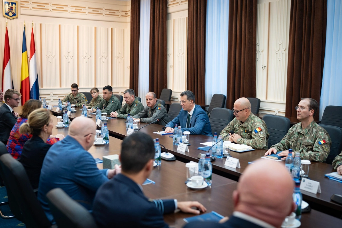 Rumıniya 18 ədəd F-16 döyüş təyyarəsi alacaq