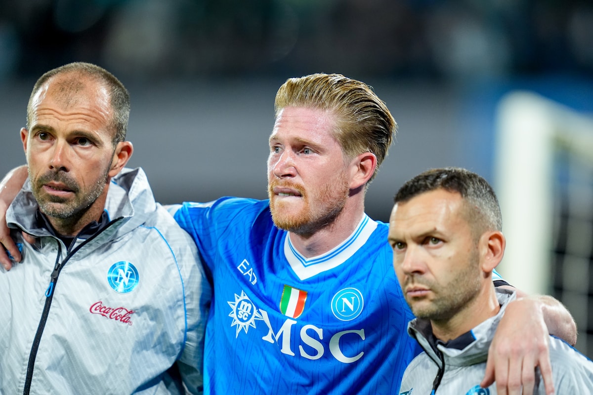 "Napoli"nin belçikalısı əməliyyat olundu 