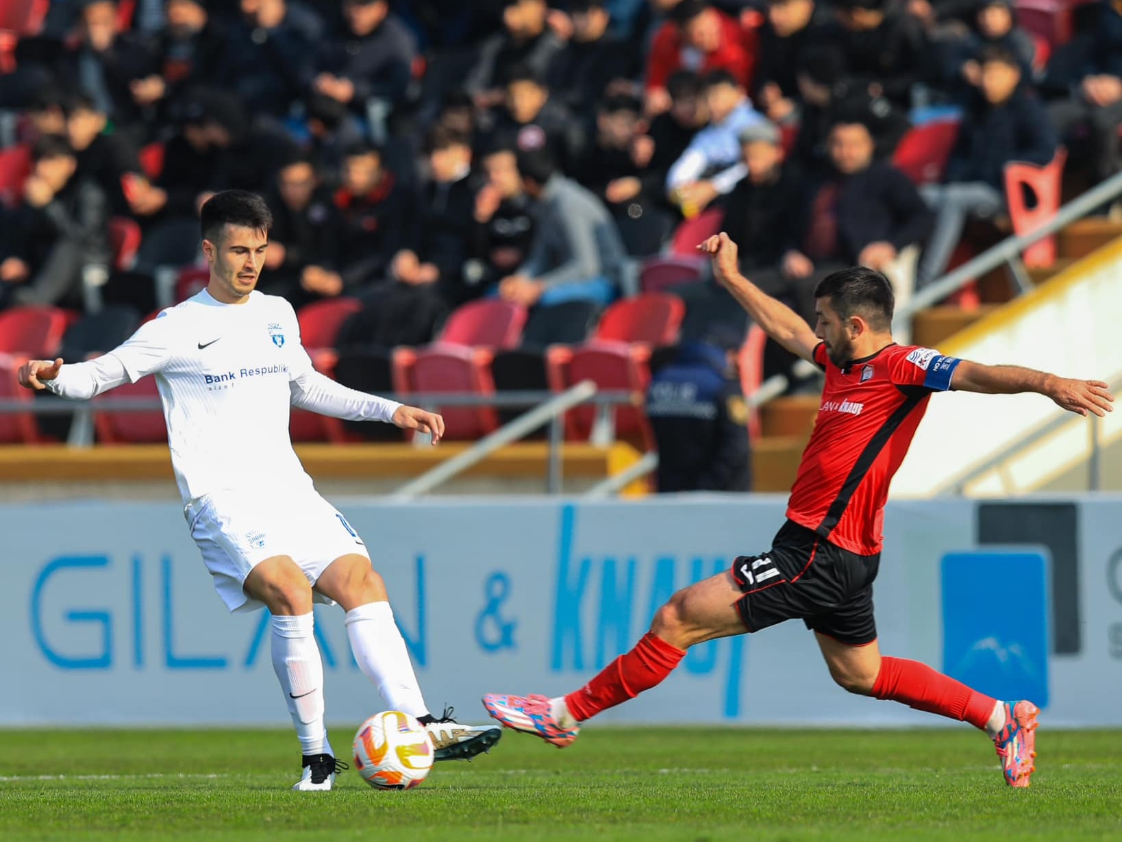 FİFA "Sabah"ın sabiq futbolçusu ilə bağlı qərarını açıqladı 