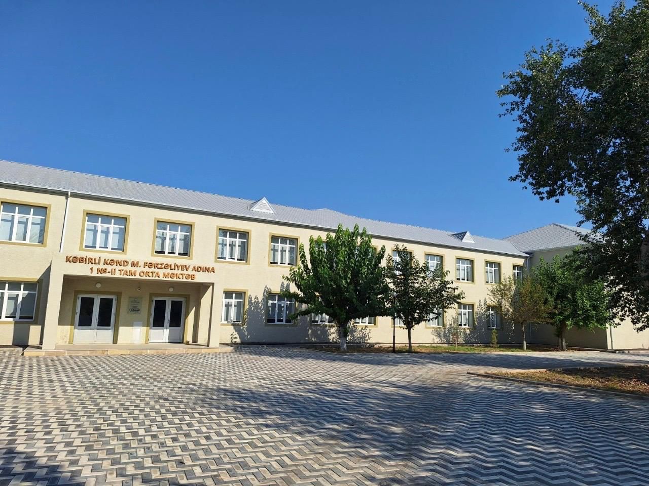 Beyləqanda Kəbirli kənd 1 nömrəli məktəbdə yenilənmiş təhsil mühiti yaradılıb