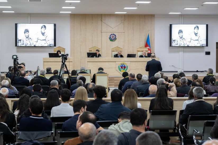 Məhkəmədə hərbi cinayətlərdə təqsirləndirilən erməniəsilli şəxslərlə bağlı sübutlar elan olunub