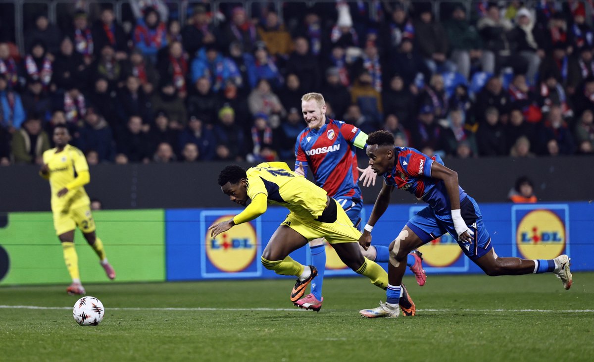 AL: "Fənərbaxça" heç-heçə etdi, "Lion" məğlub oldu