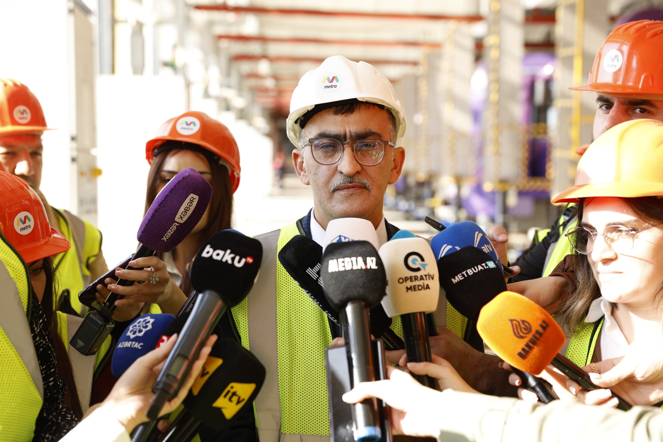 Bəxtiyar Məmmədov: Bakı Metropolitenində qatarların sayı 36-ya çatdırılacaq