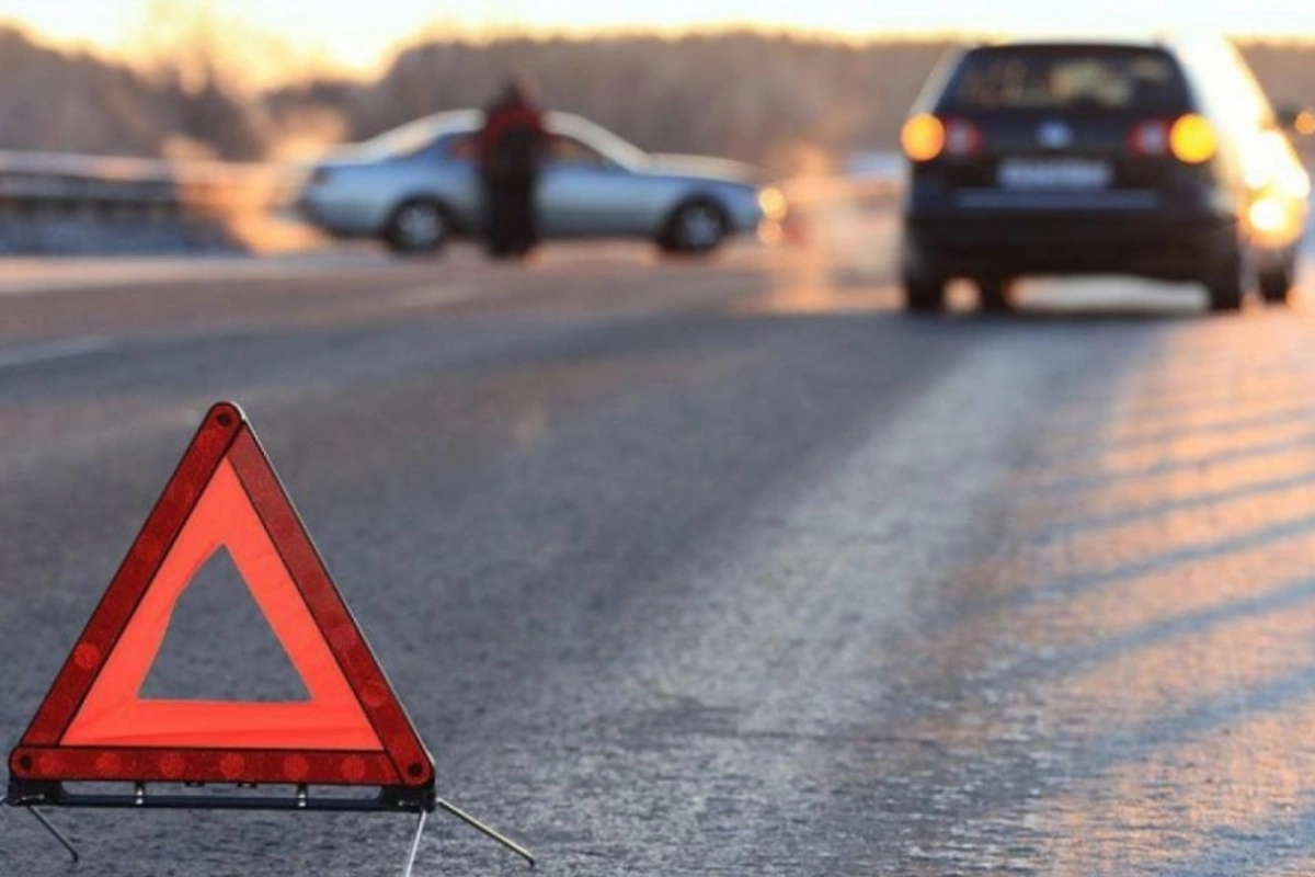 Şəkidə ağır yol- nəqliyyat hadisəsi baş verib, xəsarət alanlar var