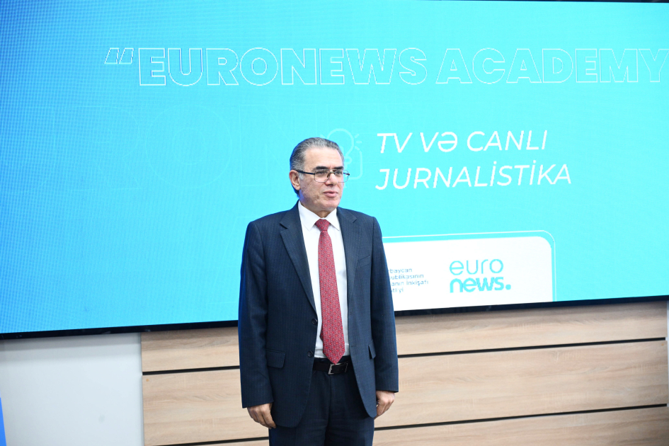 “TV və canlı jurnalistika” mövzusunda təlim proqramı başlayıb