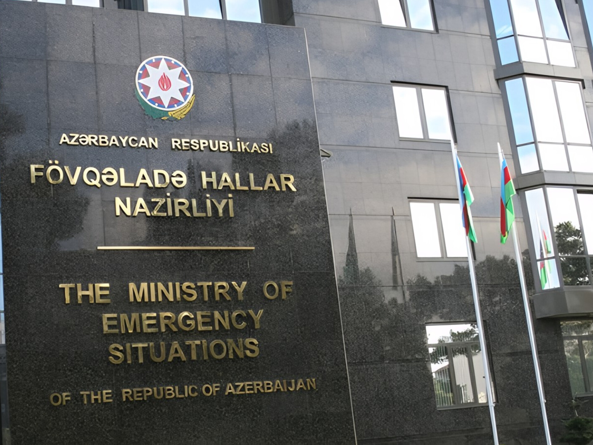 Azərbaycan FHN təyyarə qəzası ilə bağlı Gürcüstana yardım təklif edib