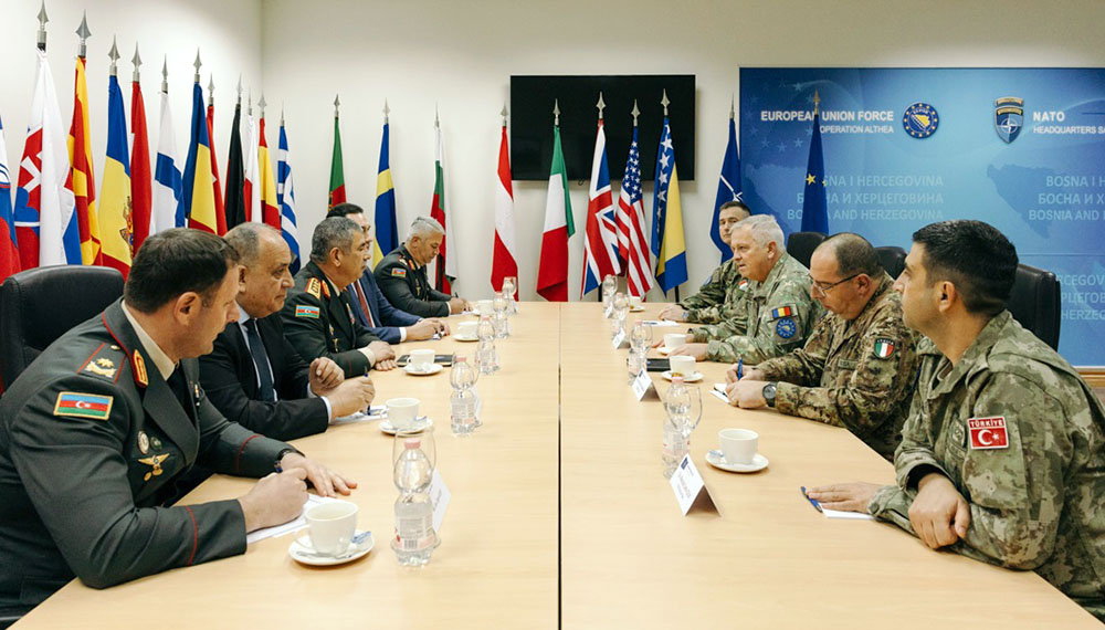 Zakir Həsənov Bosniya və Herseqovinada Türk kontingentinin rəhbərinə başsağlığı verib
