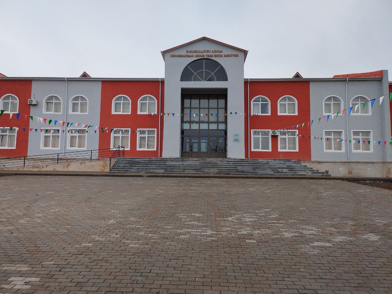 Lerik rayonunun Cəngəmiran kəndində təhsil infrastrukturu yenilənib