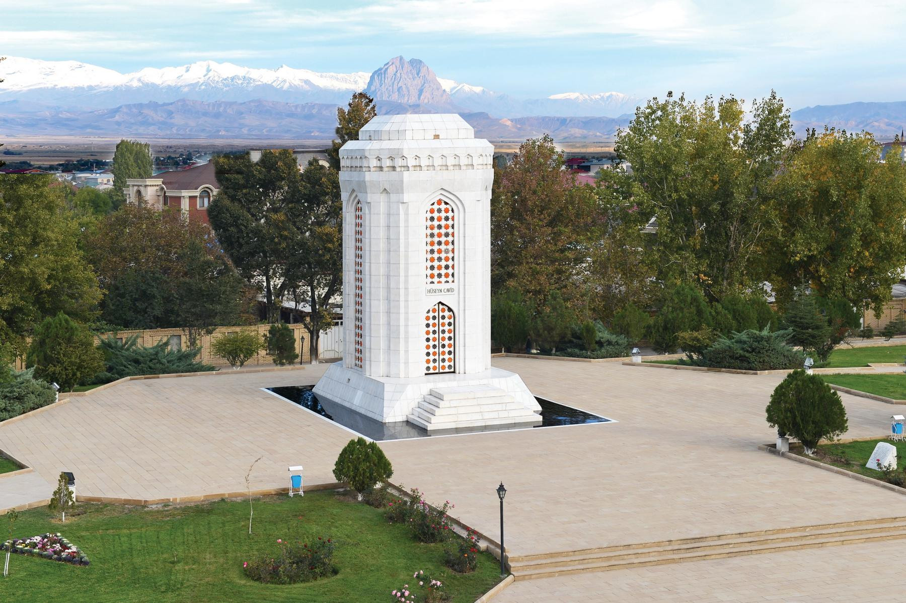 Hüseyn Cavid Məqbərəsi bərpa olunacaq