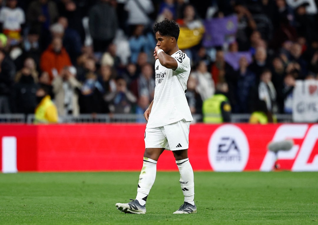 "Lion" Endriki icarəyə götürməyə yaxındır 