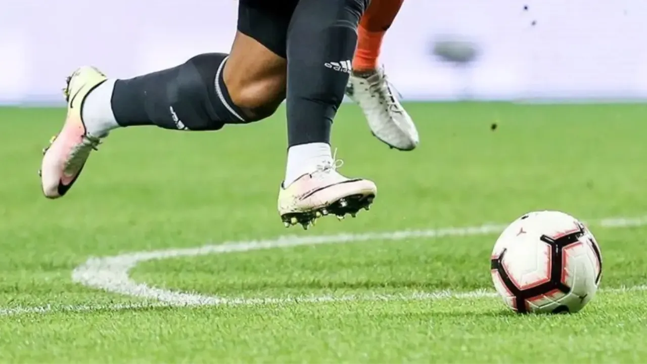 Türkiyədə mərc oyunlarında iştirak edən 102 futbolçu cəzalandırıldı