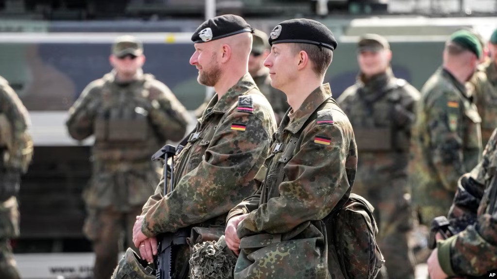 Almaniya ordunun sayını artıracaq